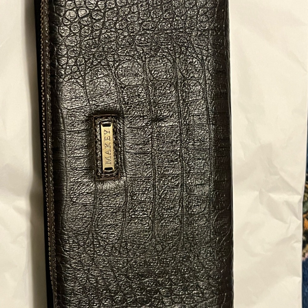 Brown Textured Wallet by Makey